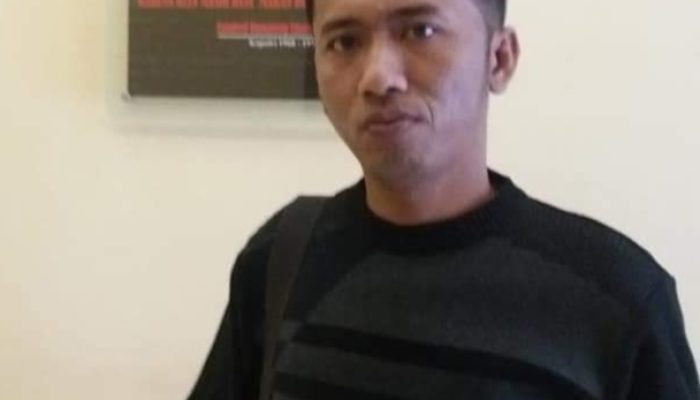 Menjual Kesucian Agama demi Rupiah: Ketika Mimbar Menjadi Pasar dan Umat Jadi Sasaran. 